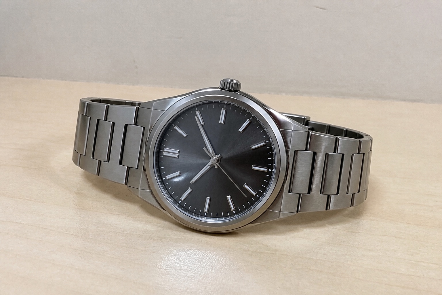 Original product photo for image transformation example 2